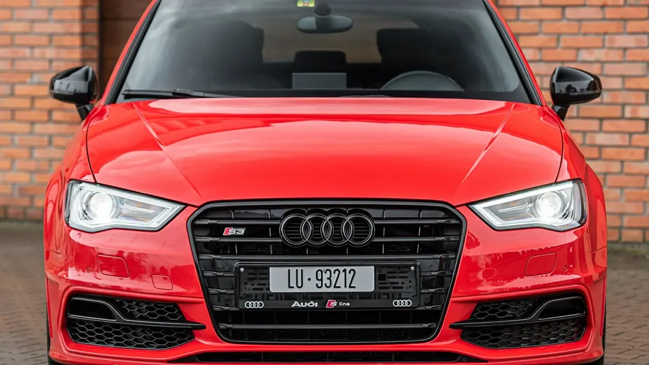 AUDI S3 Sportback -