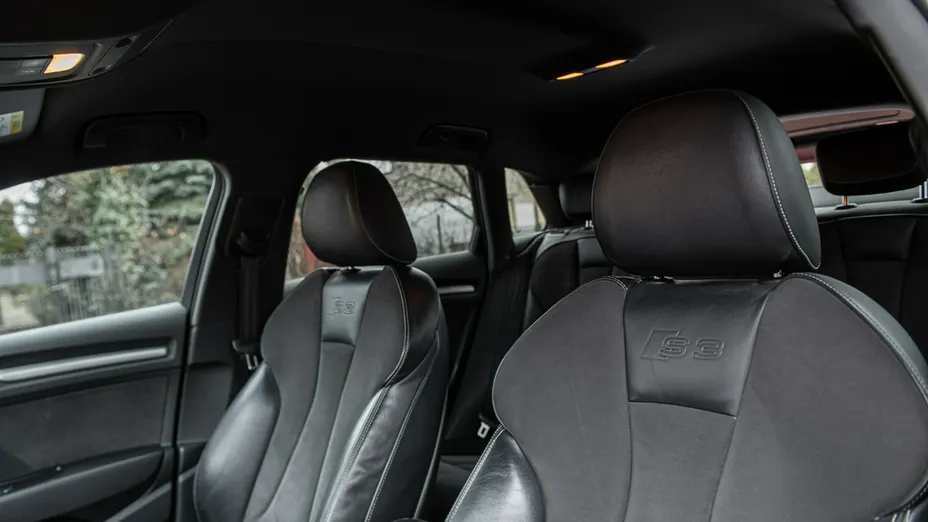 AUDI S3 Sportback -