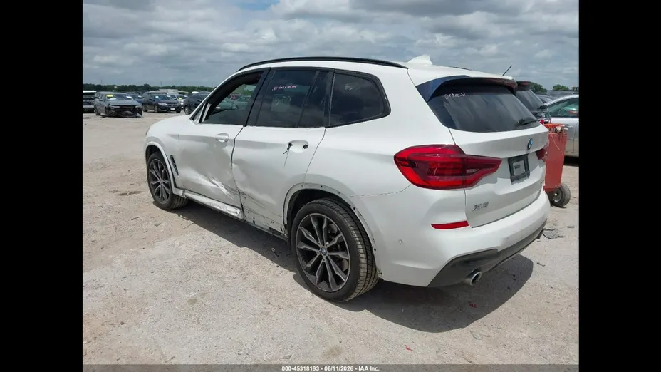BMW X3 -