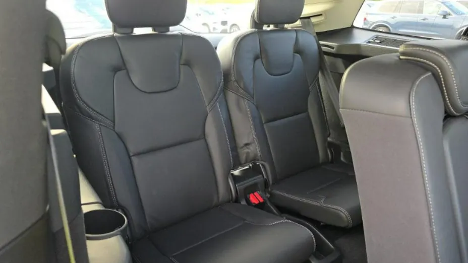VOLVO XC90 -