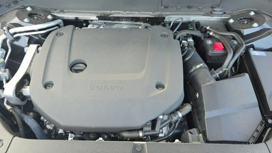 VOLVO XC90 -