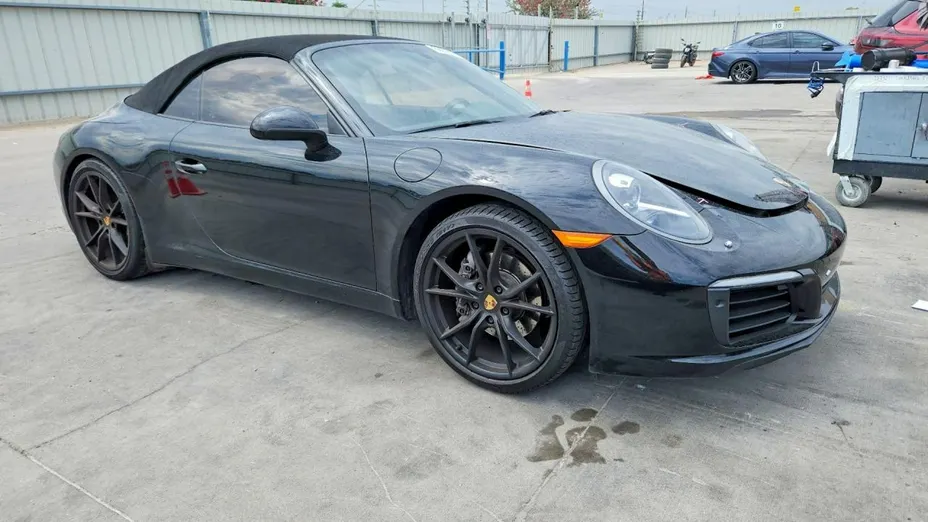 PORSCHE 911 -