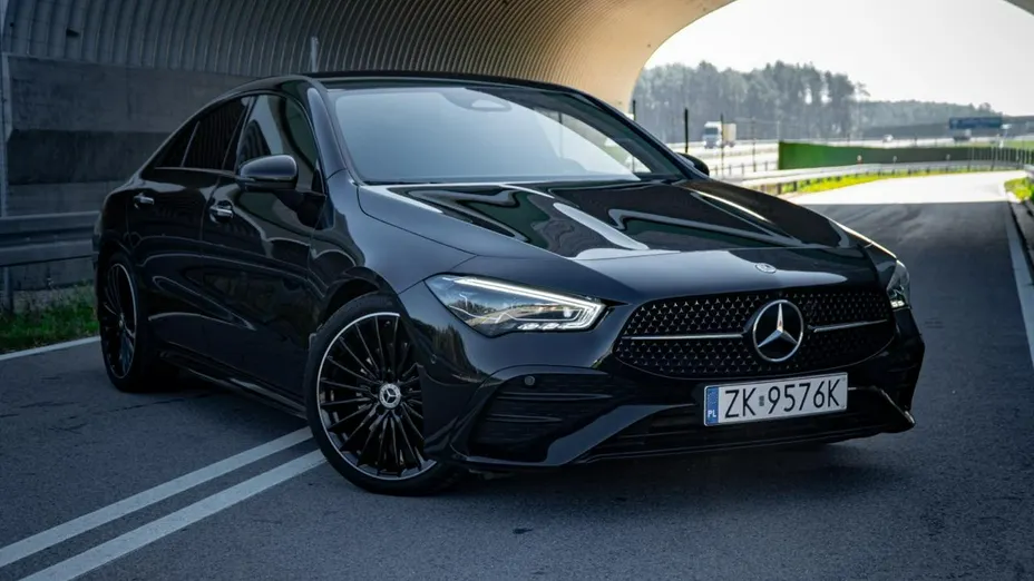 MERCEDES-BENZ CLA -