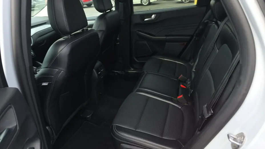 FORD Escape -