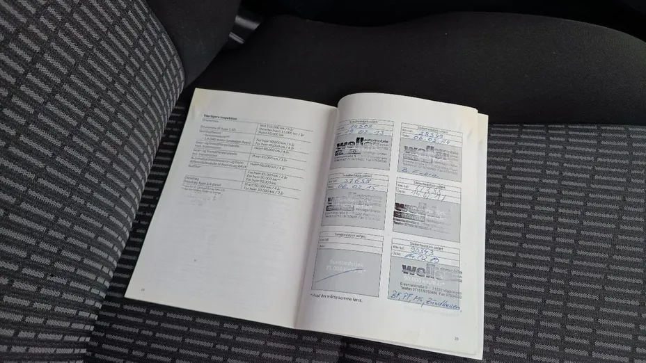 TOYOTA Avensis -