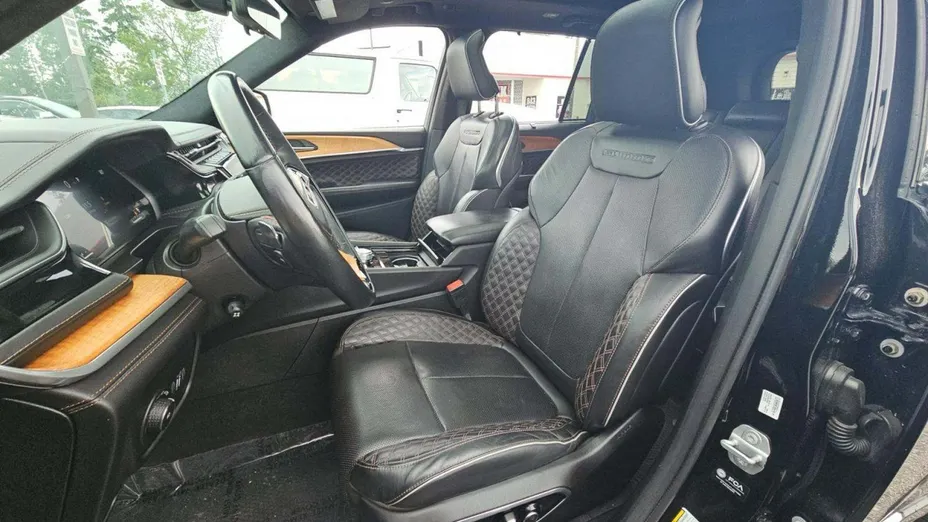 JEEP Grand Cherokee -