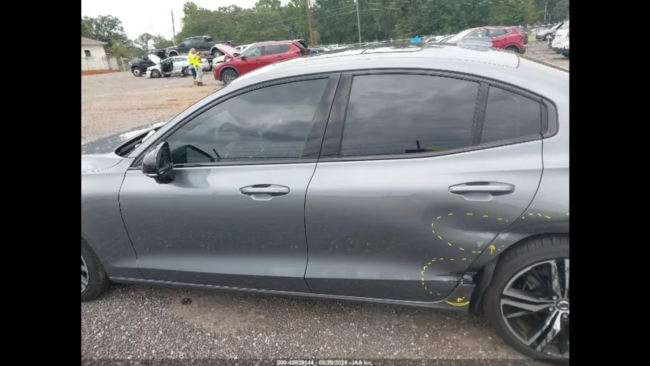 VOLVO S60 -