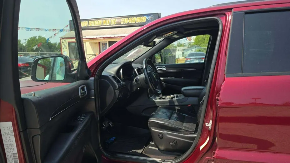 JEEP Grand Cherokee -