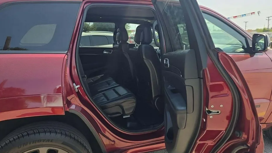 JEEP Grand Cherokee -