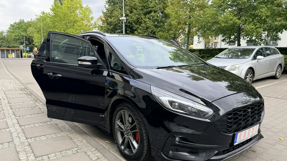 FORD S-MAX -