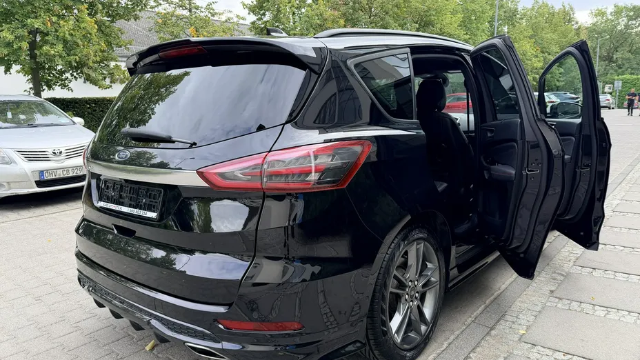 FORD S-MAX -