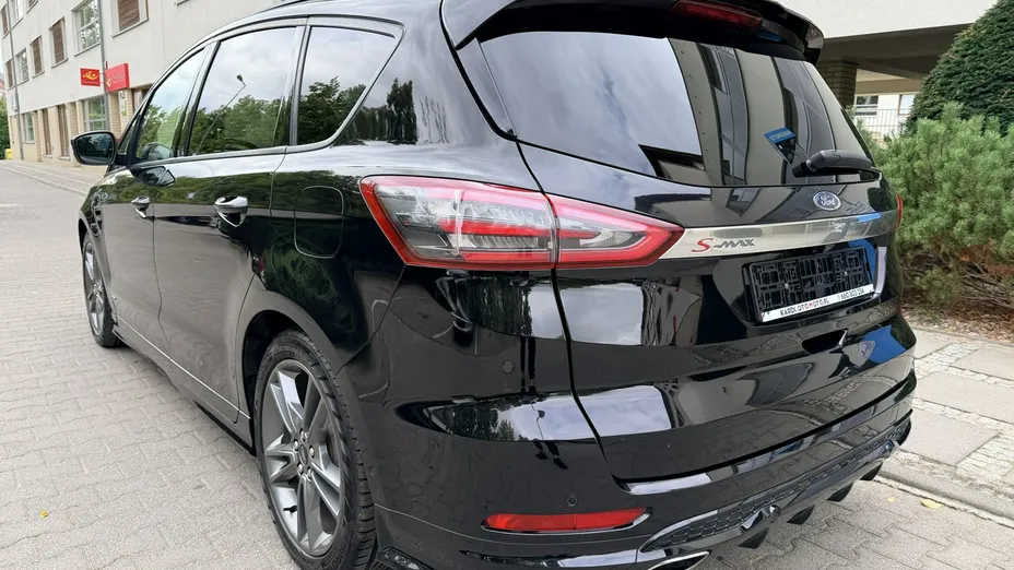 FORD S-MAX -