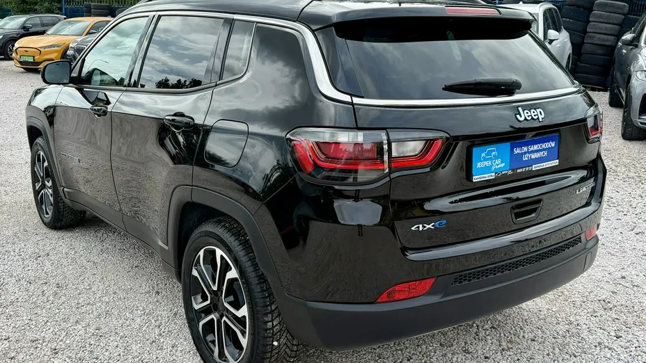 JEEP Compass -