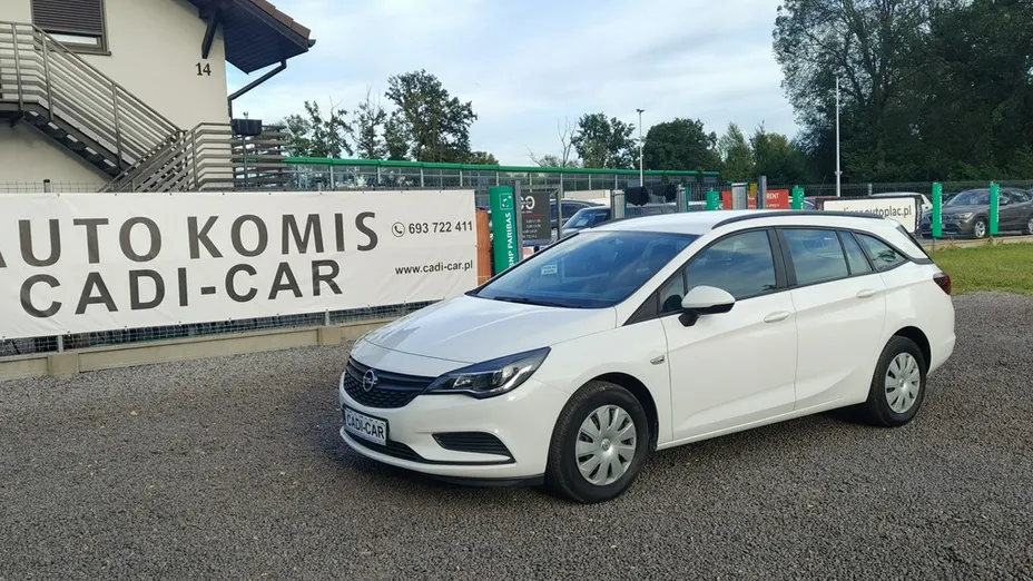OPEL Astra -