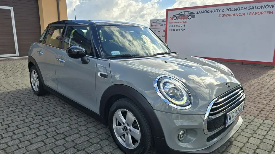 MINI Cooper -