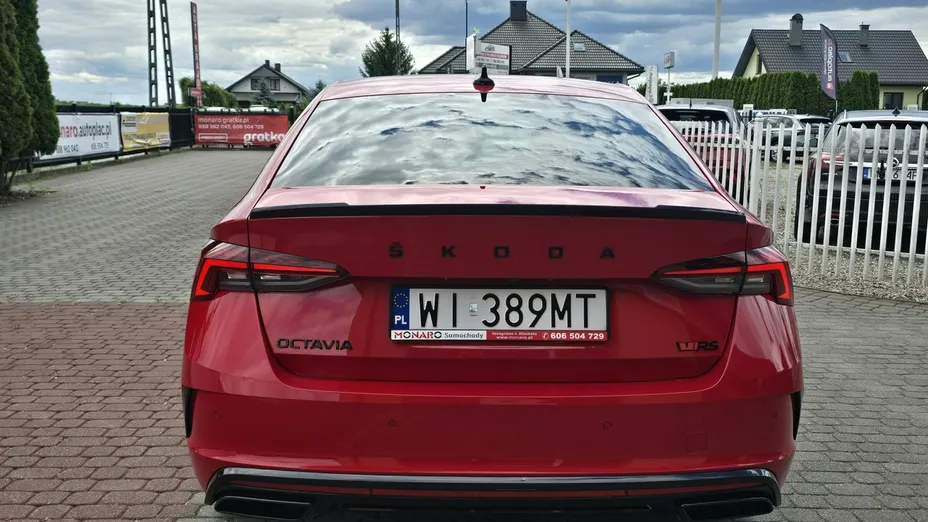 SKODA Octavia -