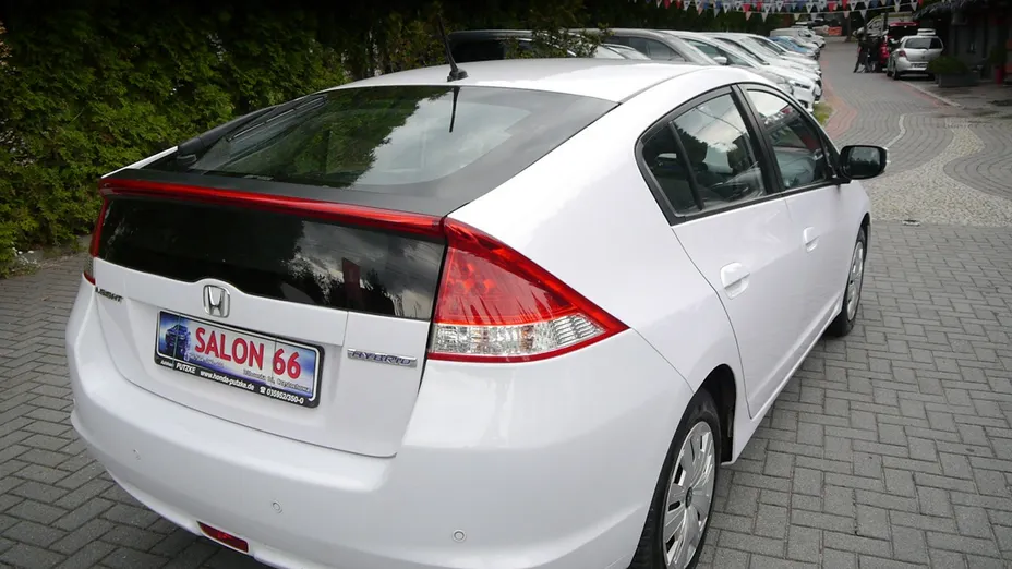 HONDA Insight -