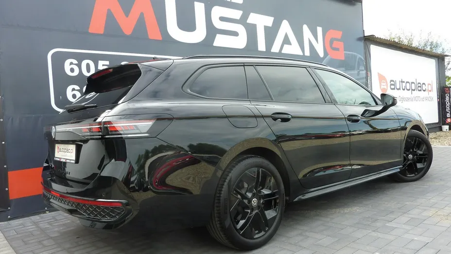 VOLKSWAGEN Passat -