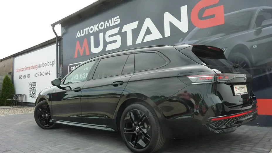 VOLKSWAGEN Passat -