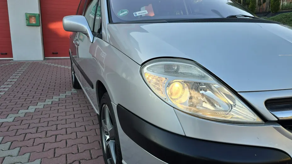 CITROEN C8 -