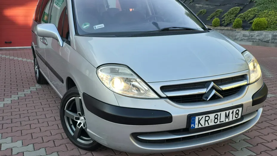 CITROEN C8 -