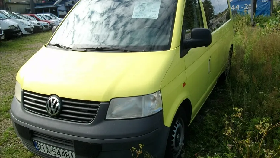 VOLKSWAGEN Transporter -