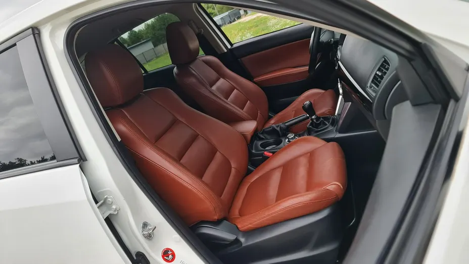 MAZDA CX-5 -