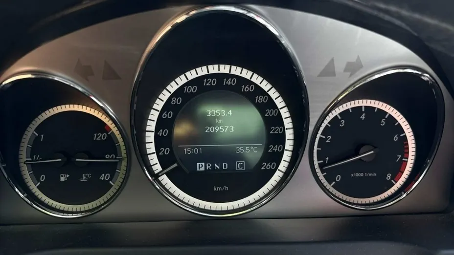 MERCEDES-BENZ C Klasa -
