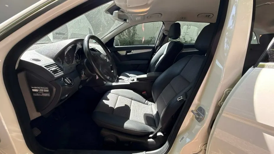MERCEDES-BENZ C Klasa -