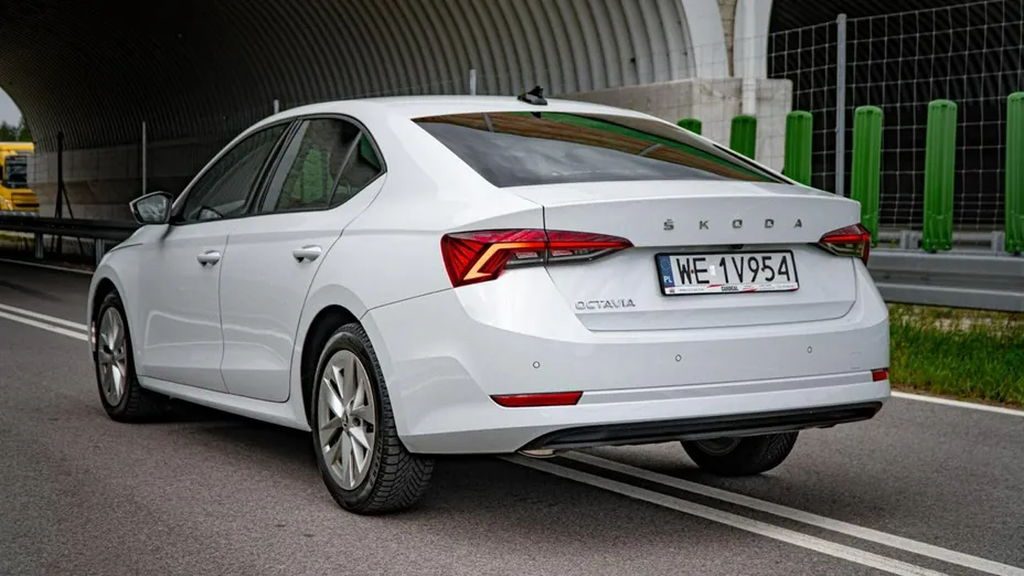 SKODA Octavia -