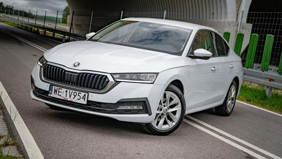 SKODA Octavia -