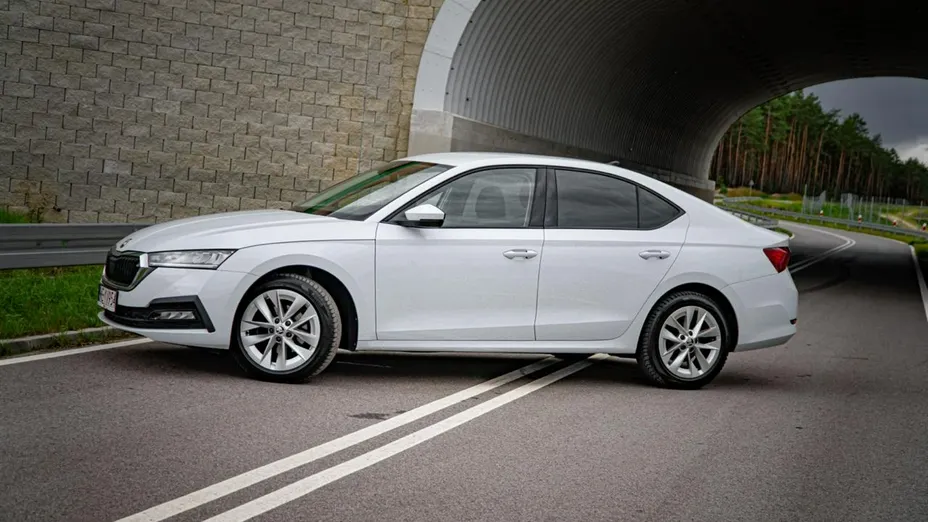 SKODA Octavia -