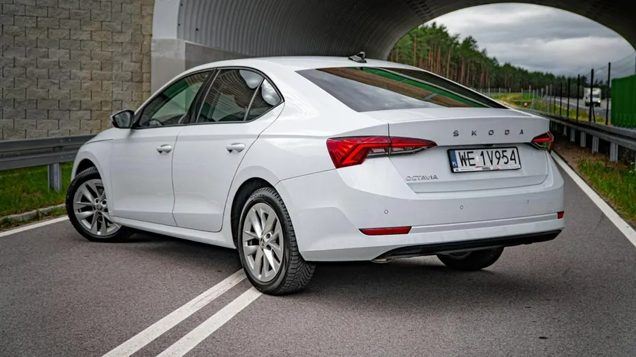SKODA Octavia -