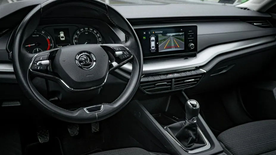 SKODA Octavia -