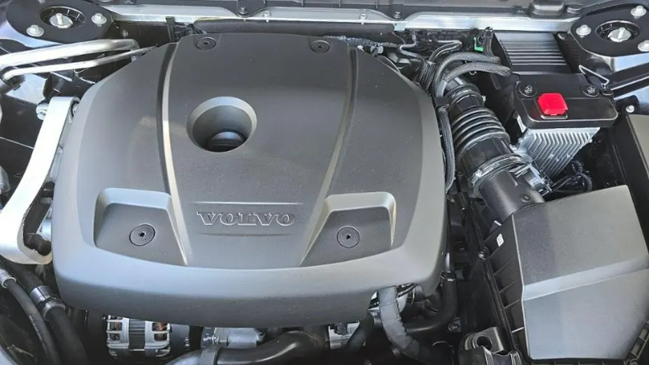 VOLVO XC90 -