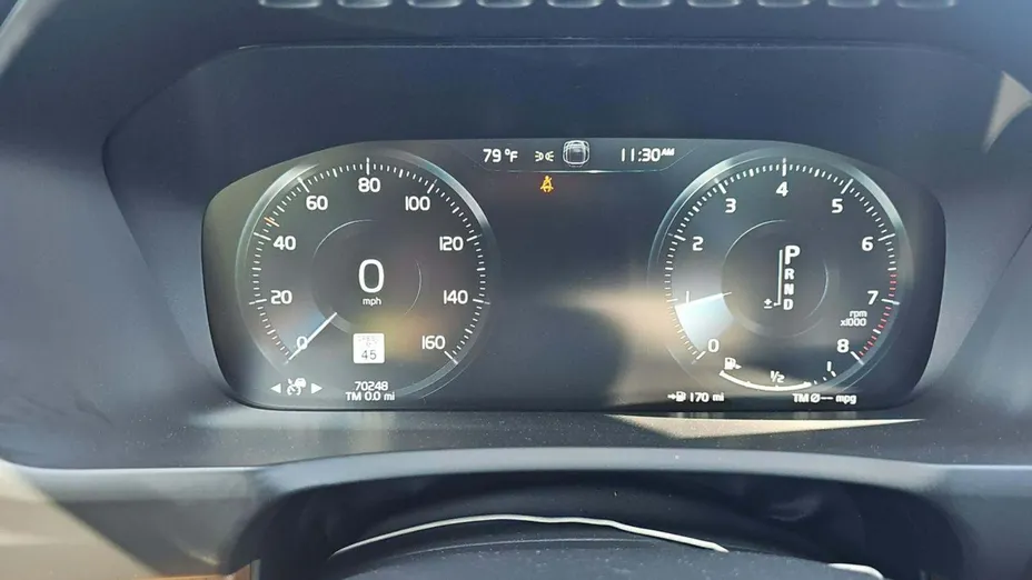 VOLVO XC90 -