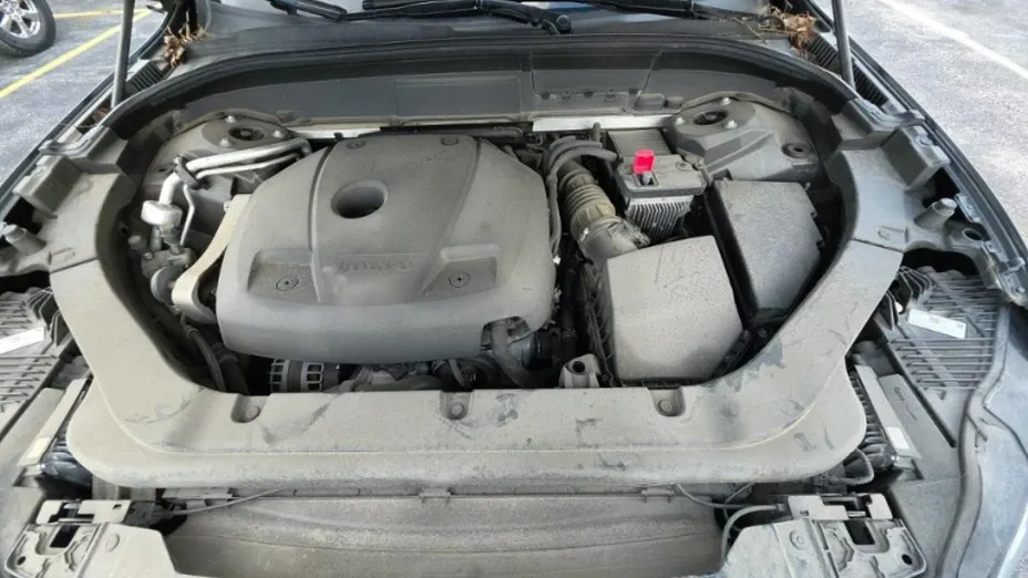 VOLVO XC60 -