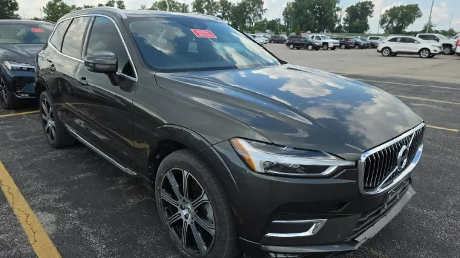 VOLVO XC60 -