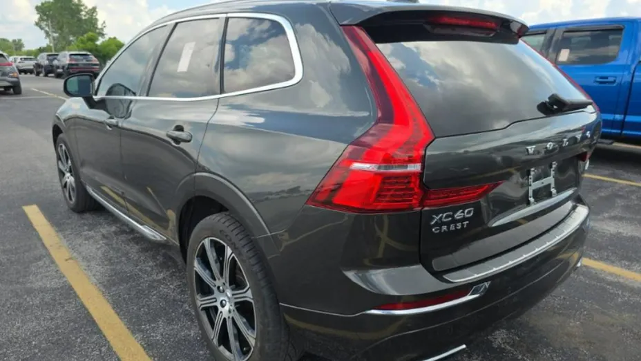 VOLVO XC60 -