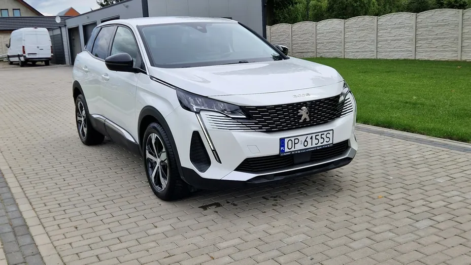 PEUGEOT 3008 -
