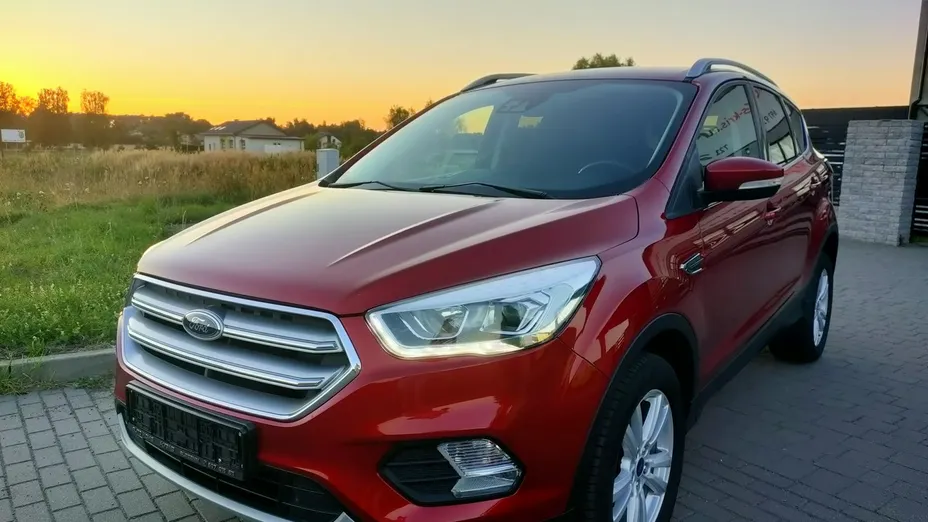 FORD Kuga -