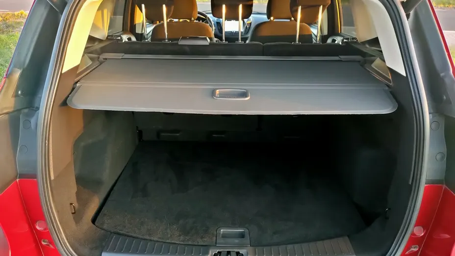 FORD Kuga -