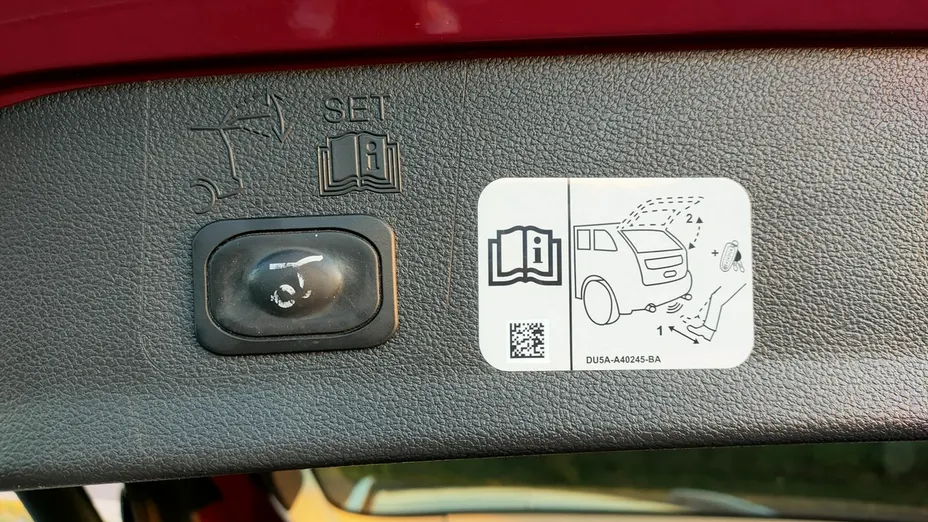 FORD Kuga -