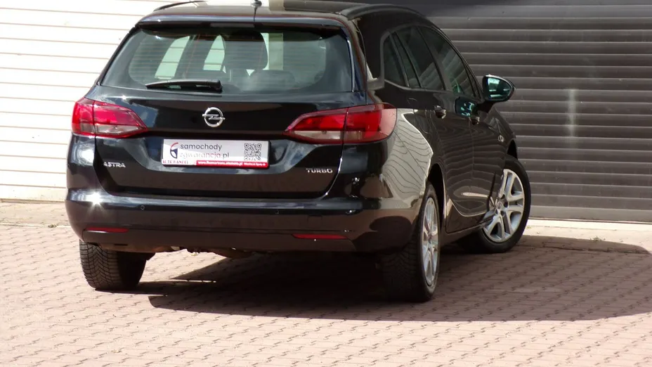 OPEL Astra -