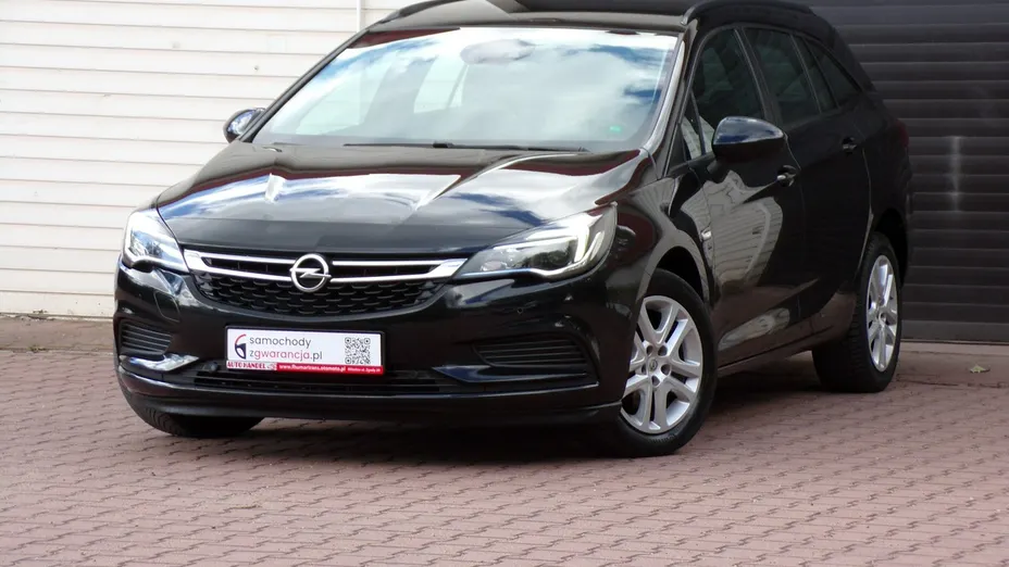 OPEL Astra -