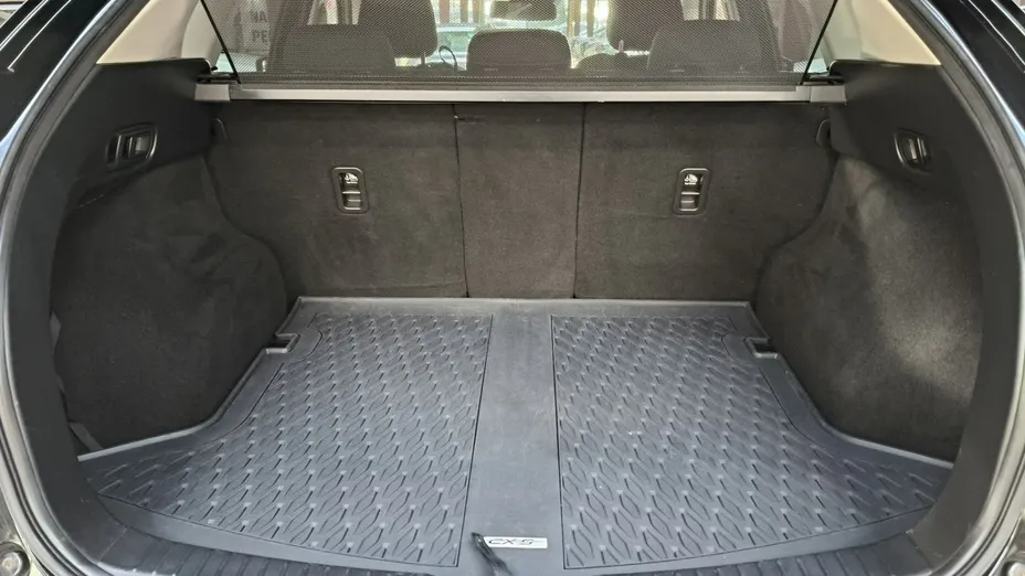 MAZDA CX-5 -