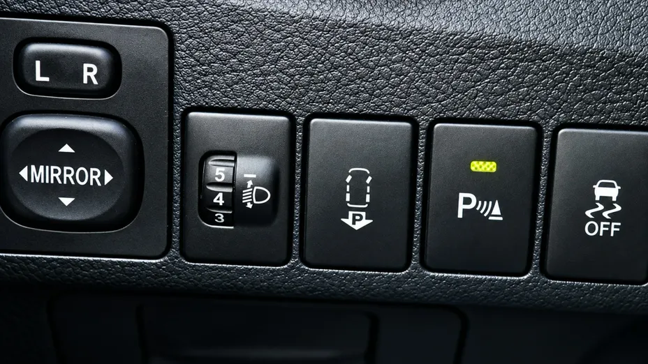 TOYOTA Auris -