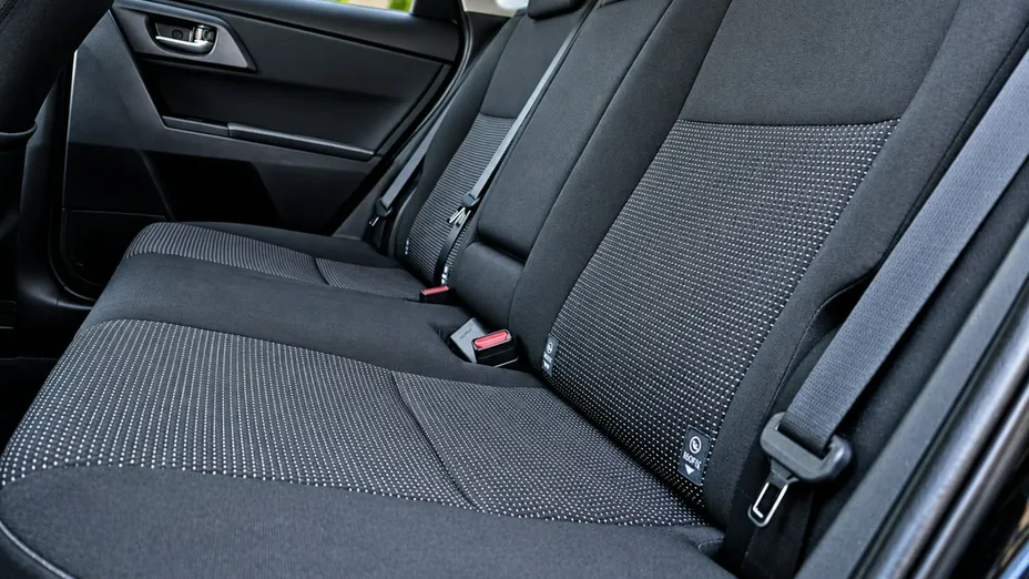 TOYOTA Auris -