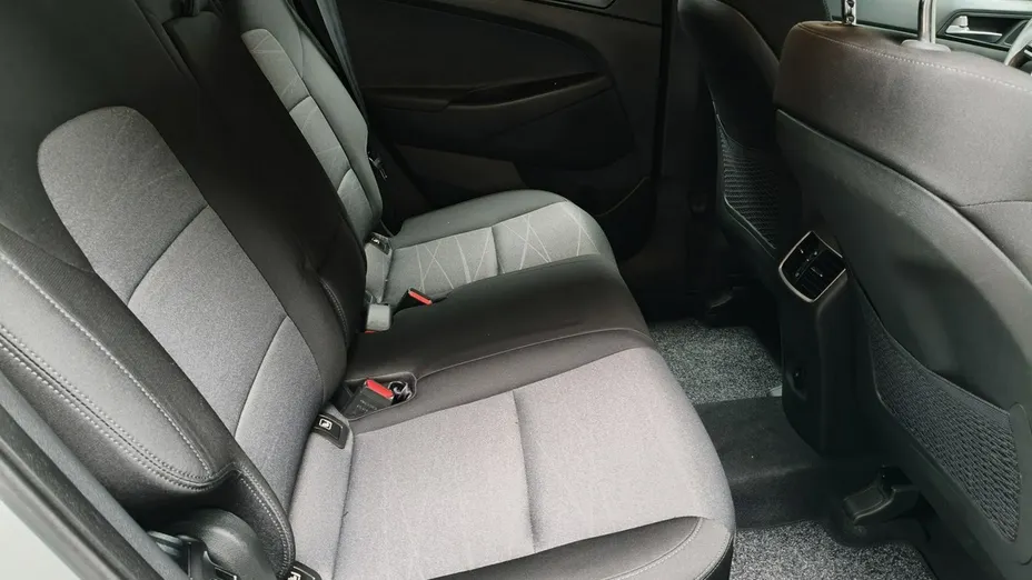HYUNDAI Tucson -