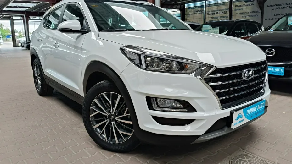 HYUNDAI Tucson -